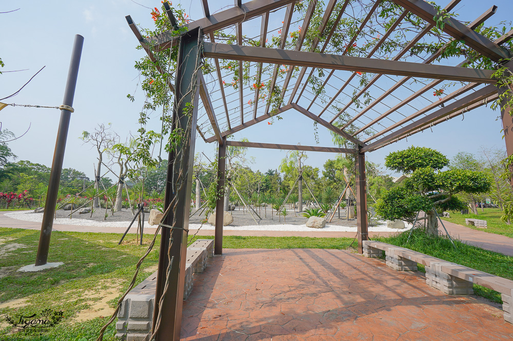 南投親子公園「名間親子生態園區」彩虹滑梯、巨大彩虹遮陽棚、沙坑公園 @緹雅瑪 美食旅遊趣