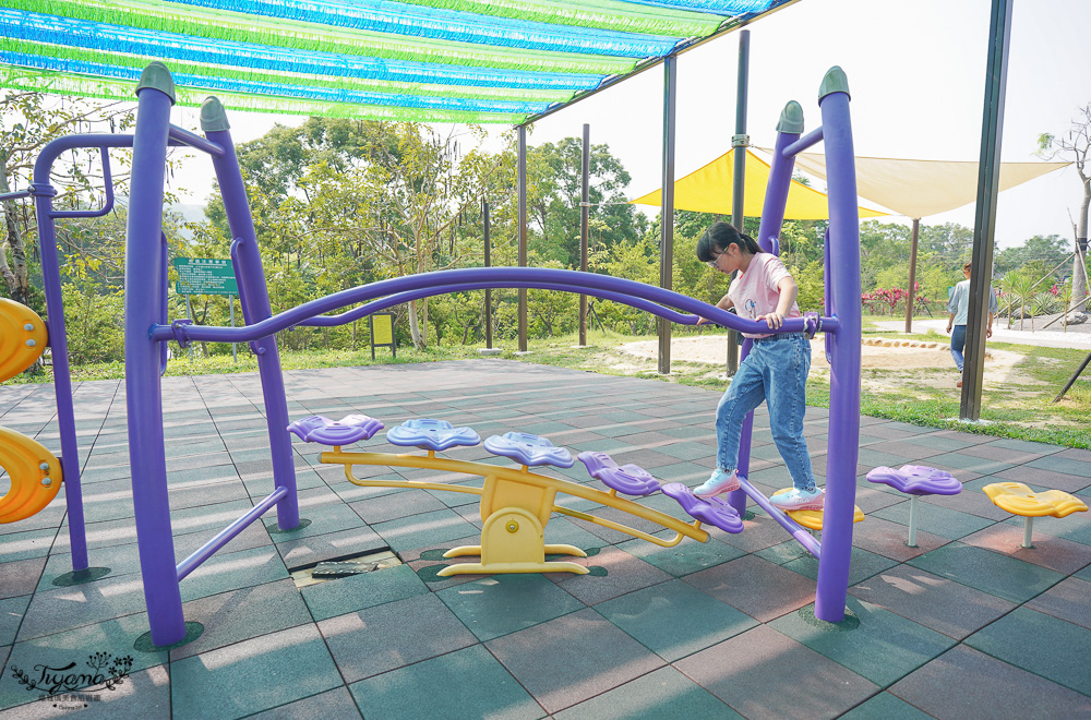 南投親子公園「名間親子生態園區」彩虹滑梯、巨大彩虹遮陽棚、沙坑公園 @緹雅瑪 美食旅遊趣