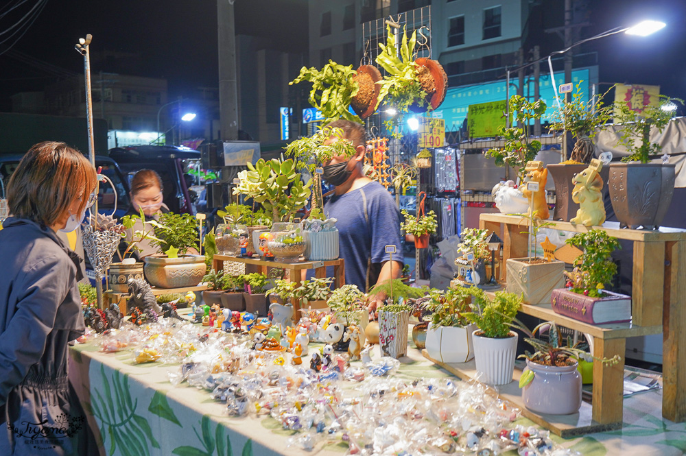 台南夜市，南科人愛逛的「善化夜市」每二五日 在地人必逛的夜市！！ @緹雅瑪 美食旅遊趣