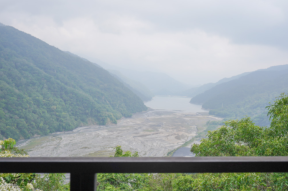 清境景觀餐廳｜塔洛彎景觀餐廳／菜單：山峽壯麗美景，萬大水庫上的天空餐廳 @緹雅瑪 美食旅遊趣