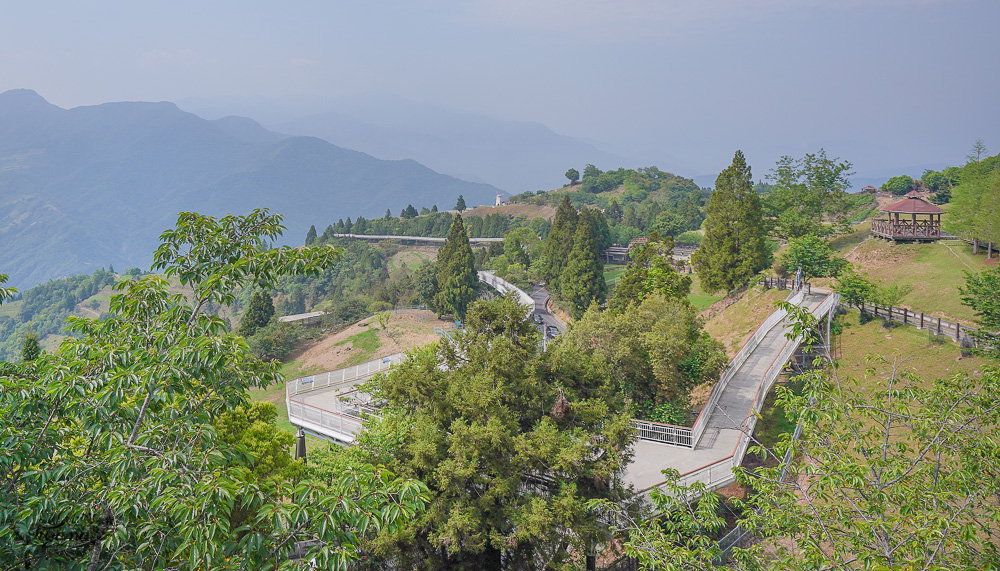 如何走「清境高空觀景步道」路線攻略：1.6公里單程走45分鐘，3條路線玩法推薦！！ @緹雅瑪 美食旅遊趣