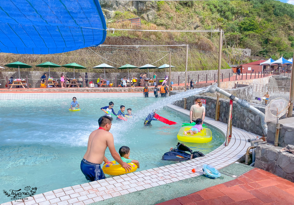 東北角親子玩水景點｜龍洞灣海洋公園：海水泳池、兒童戲水池、海景咖啡 @緹雅瑪 美食旅遊趣