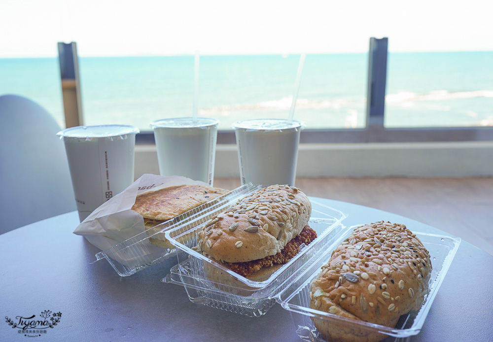 緩慢 大鵬灣 (舊/帆一山久)。屏東住宿全新海景飯店，山海套房一眼就能看見對面的小琉球，近大鵬灣、東港市場、海上教堂 @緹雅瑪 美食旅遊趣