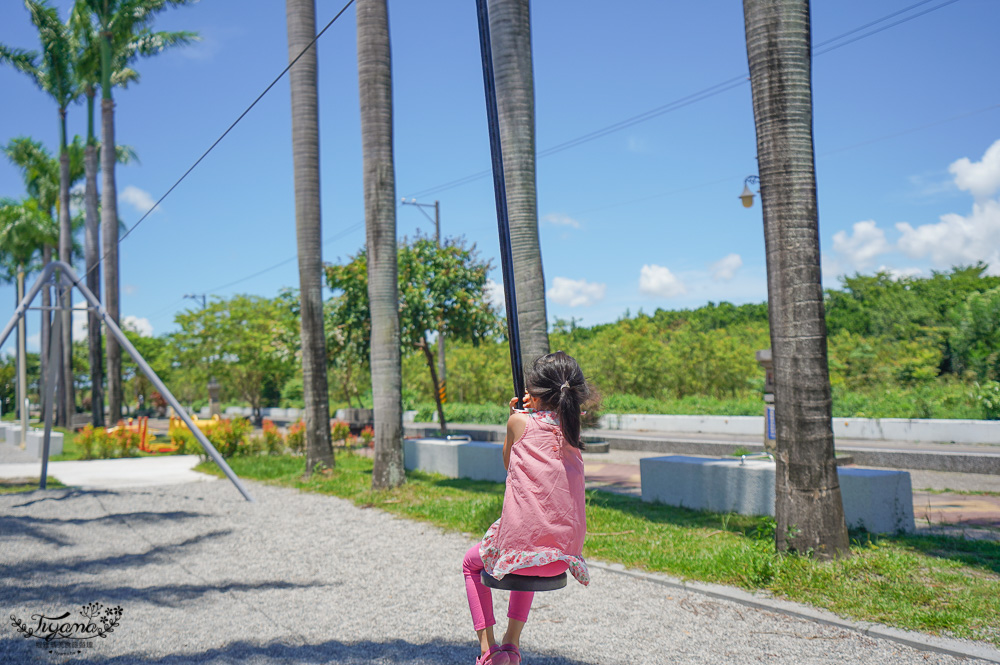 屏東親子公園。萬丹公園兒童遊戲場：大沙坑遊樂園、可愛牛哞哞高塔滑梯、噴水槍公園 @緹雅瑪 美食旅遊趣