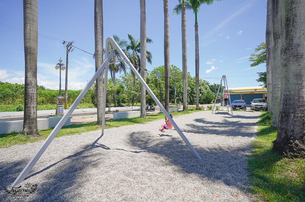 屏東親子公園。萬丹公園兒童遊戲場：大沙坑遊樂園、可愛牛哞哞高塔滑梯、噴水槍公園 @緹雅瑪 美食旅遊趣