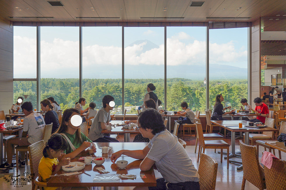 富士急樂園度假飯店｜富士急高原樂園渡假飯店：入住這間玩富士急樂園可提前入園，餐廳富山士絕景！！ @緹雅瑪 美食旅遊趣