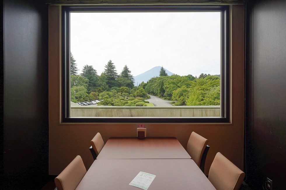 富士河口湖住宿。富士豪景酒店｜富士景觀飯店｜富士屋飯店河口湖ANNEX 富士豪景飯店：房間就有絕美富士山露台 @緹雅瑪 美食旅遊趣