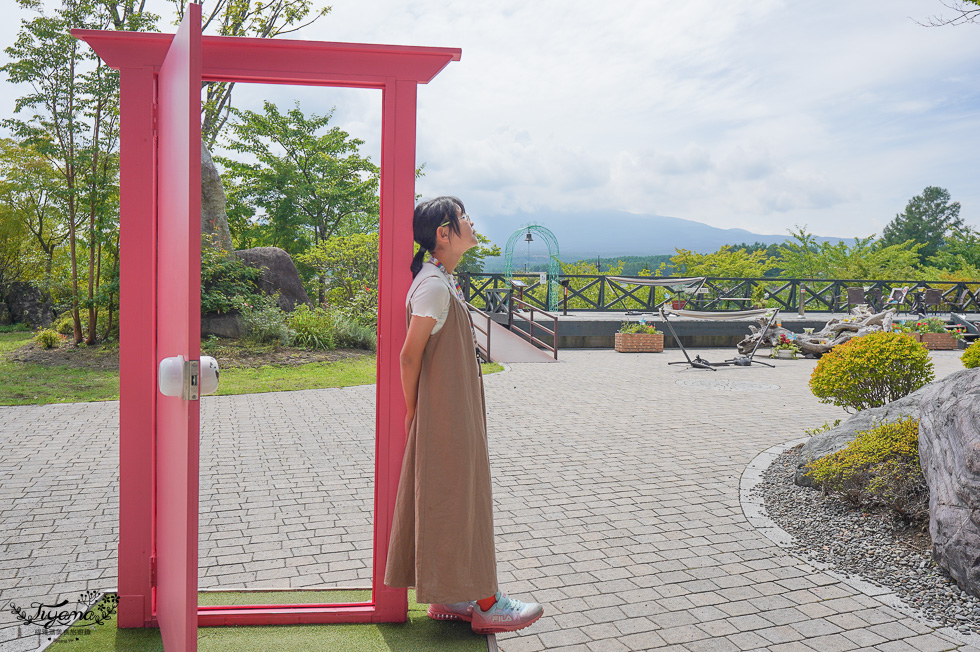 富士河口湖庭園｜ハーブ庭園 旅日記｜光和雲展望台：無料花園＆香草溫室，富士山甲板光和雲展望台 @緹雅瑪 美食旅遊趣