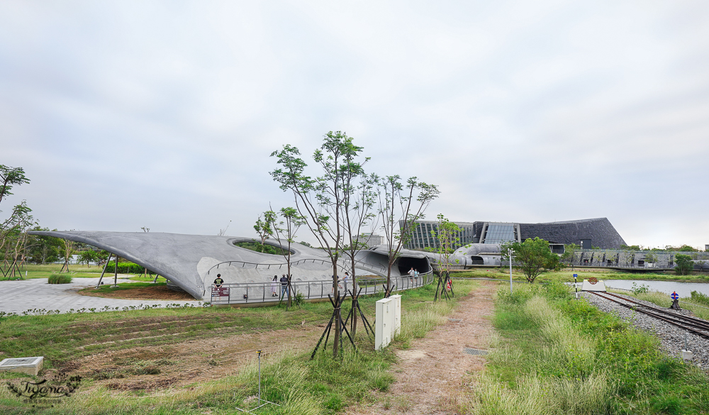 嘉義景點｜故宮南院：蒜頭糖廠五分車進站「故宮南院」，免費兒童創意中心、戶外大滑梯沙坑戲水區 @緹雅瑪 美食旅遊趣