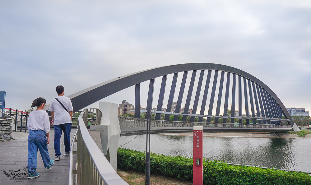 嘉義景點｜故宮南院：蒜頭糖廠五分車進站「故宮南院」，免費兒童創意中心、戶外大滑梯沙坑戲水區 @緹雅瑪 美食旅遊趣