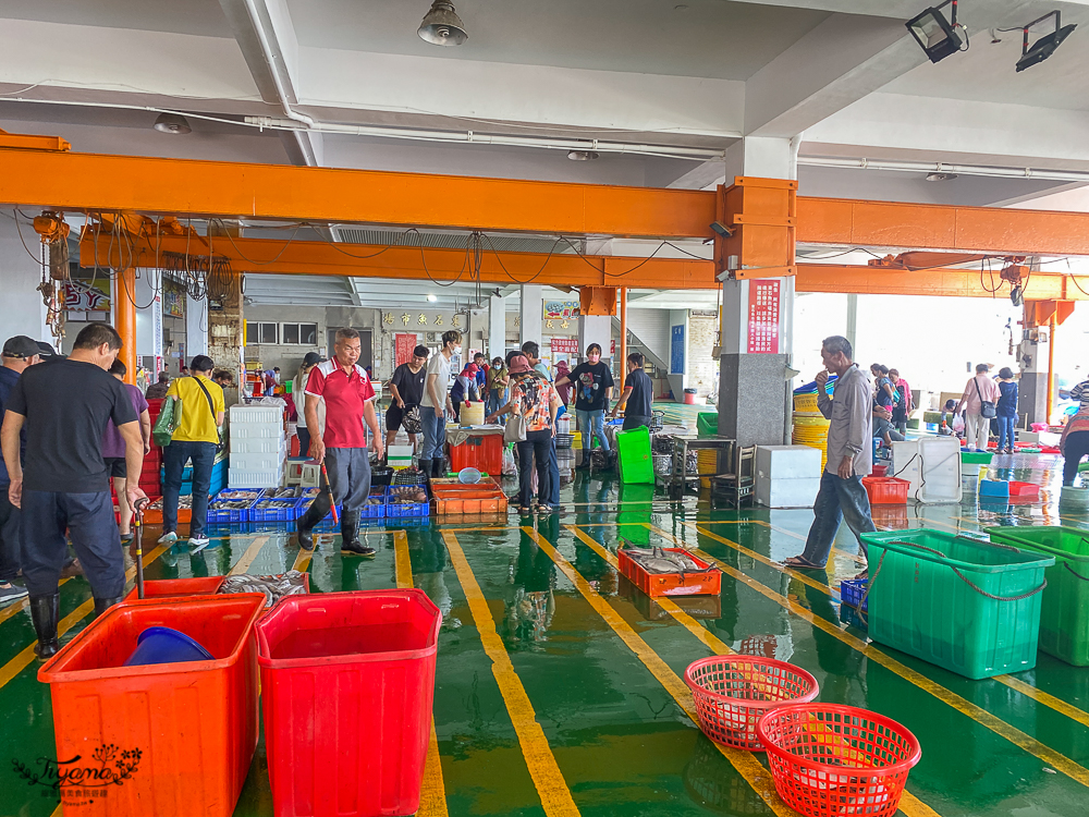 嘉義景點。東石觀光魚市：零售買魚市場買海鮮好去處，旁邊就有代料理餐廳 @緹雅瑪 美食旅遊趣