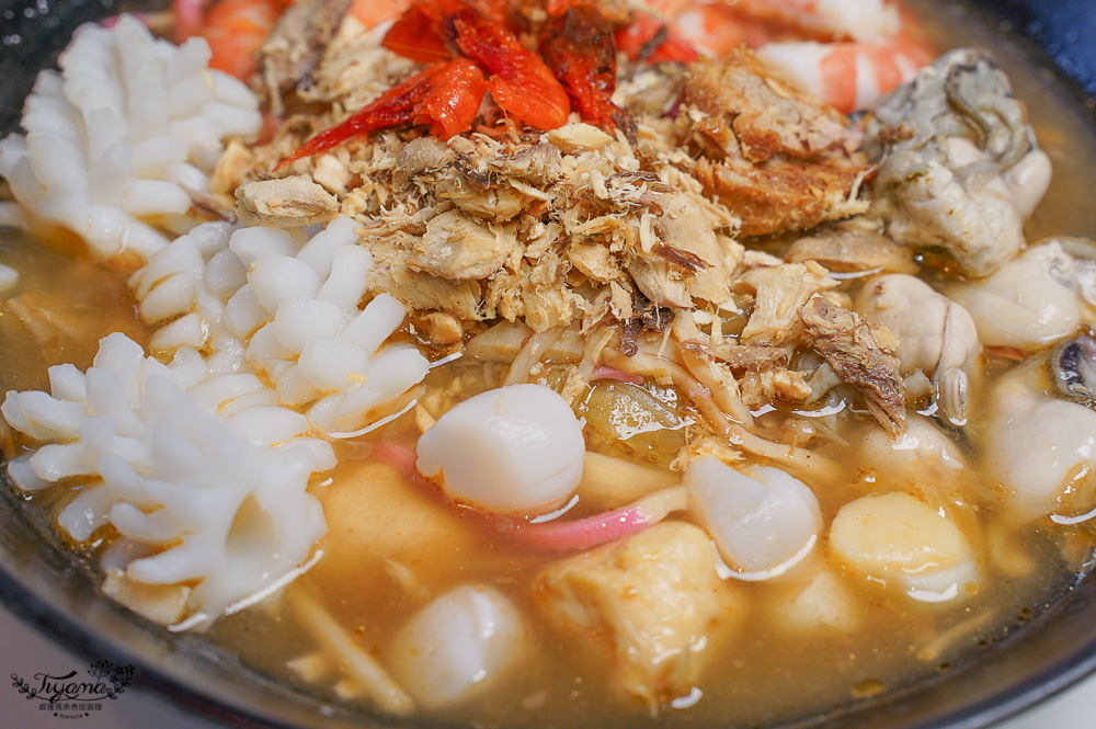 雲林美食｜彭家飯湯：傳承南部阿嬤古早味飯湯，新鮮澎派生魚片，全台快閃餐車加直播海鮮商城 @緹雅瑪 美食旅遊趣