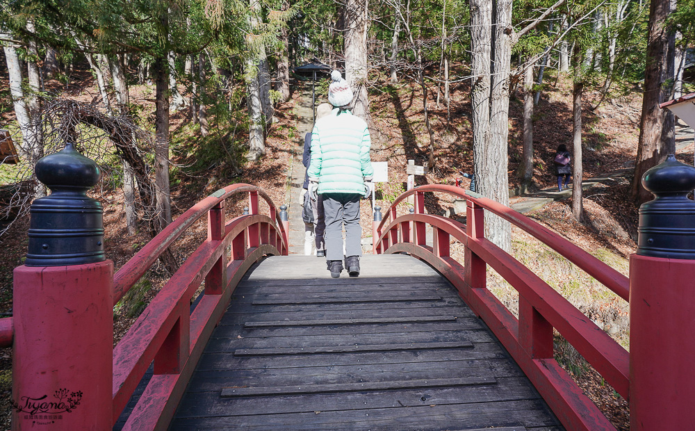 群馬沼田｜迦葉山龍華院彌勒寺：日本最大的天狗面具！參拜把天狗面具借回家，還願雙倍奉還天狗面具 @緹雅瑪 美食旅遊趣