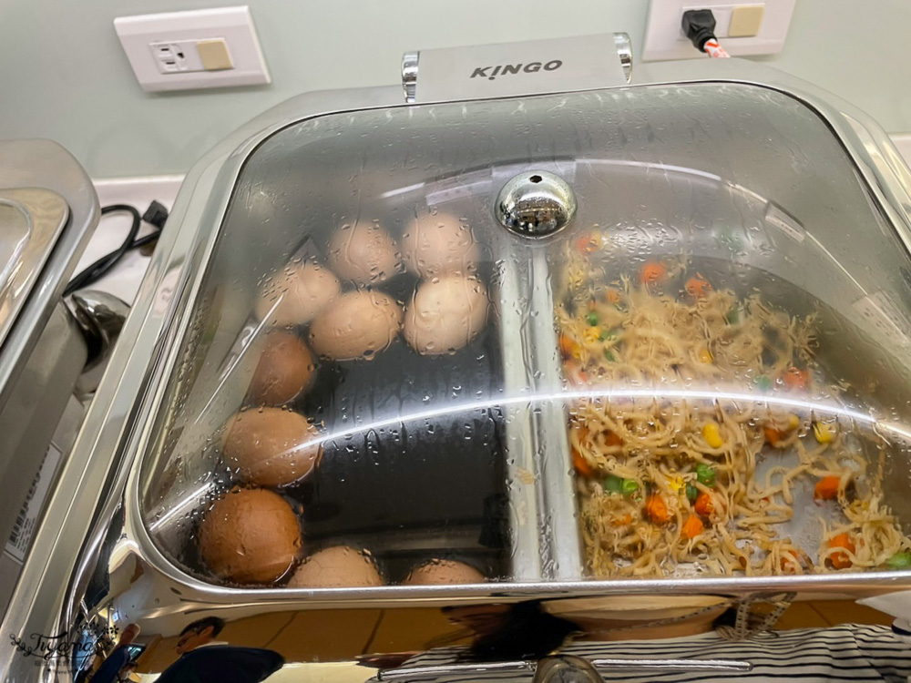 華航貴賓室小港機場｜小港機場貴賓室分享 @緹雅瑪 美食旅遊趣