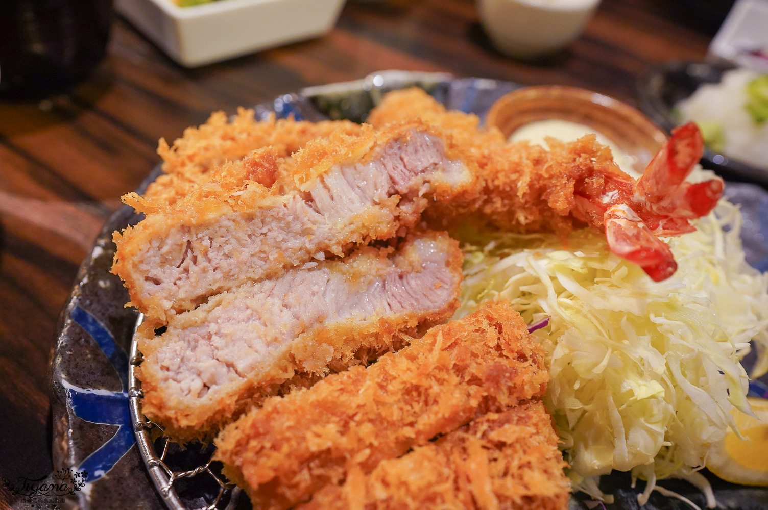 勝 烈 亭 新 市街 本店