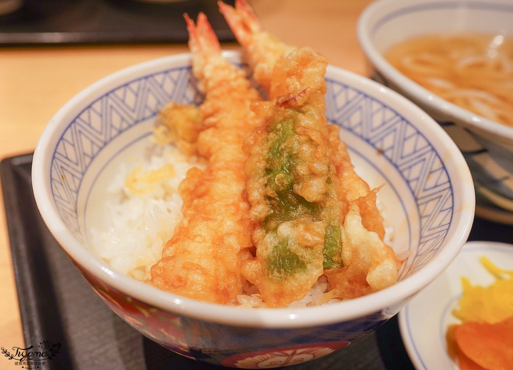 福岡美食．營業到凌晨5點的烏龍麵店「ウエスト 渡辺通り店(うどん)」 @緹雅瑪 美食旅遊趣