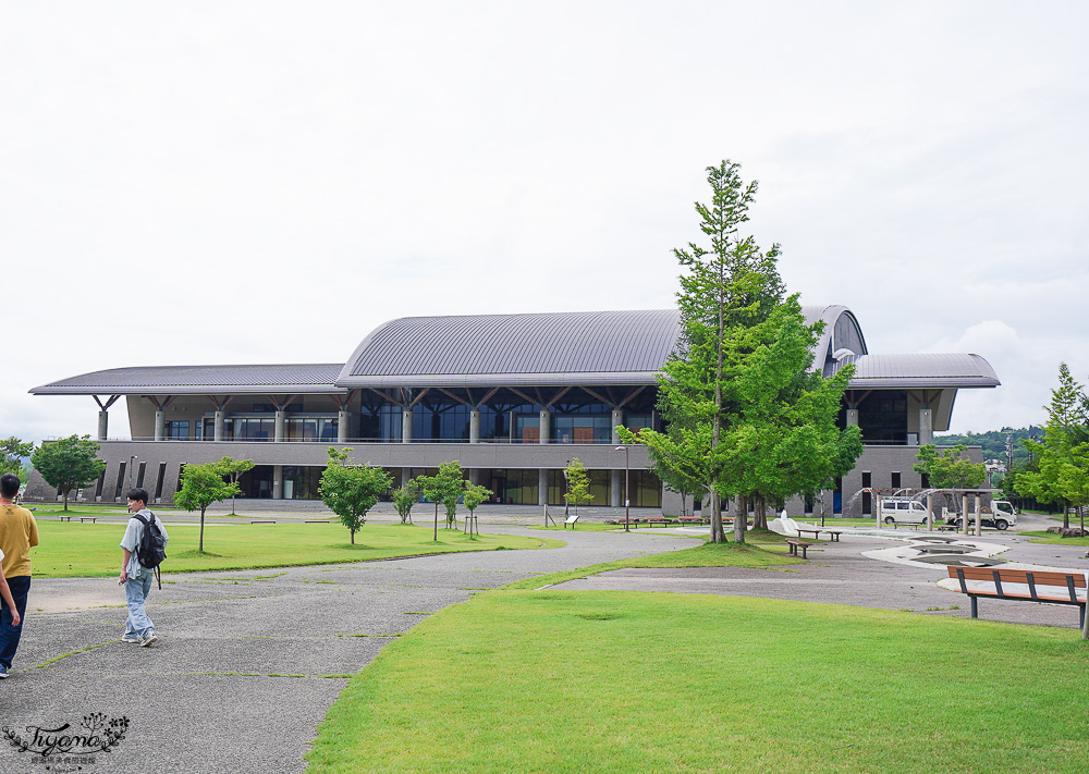 福島繡球花秘境「龜城公園」開滿山坡的美麗紫陽花，兒童遊戲設施.戲水池 @緹雅瑪 美食旅遊趣