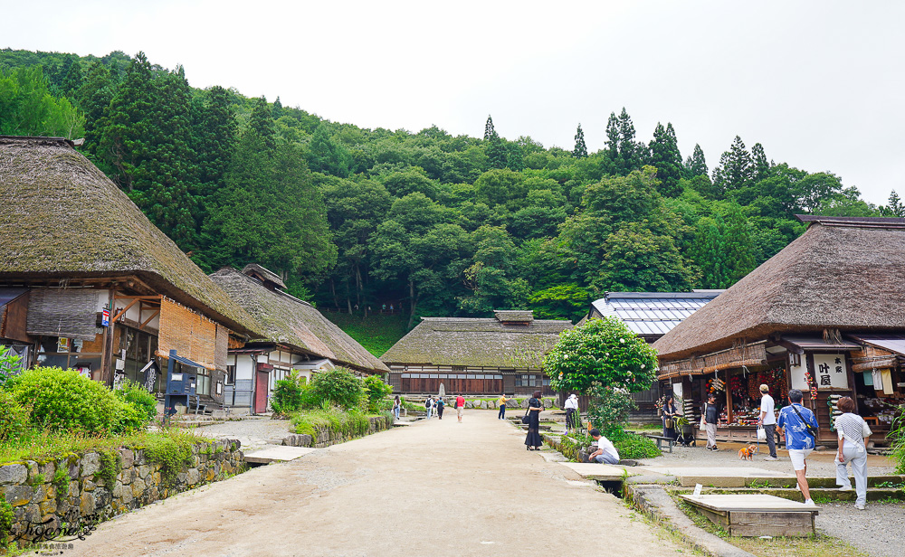 福島一日遊，大內宿．五色沼．鏽球花秘境！茅草屋聚落吃大蔥蕎麵，幸福心形鯉魚，7月免費鏽球花景點 @緹雅瑪 美食旅遊趣