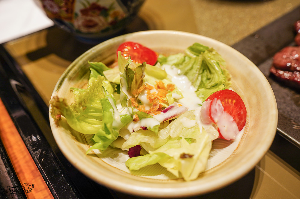 仙台牛舌「伊達牛舌本舖 仙台站一樓」，仙台車站美食必吃的現烤厚切牛舌！！ @緹雅瑪 美食旅遊趣