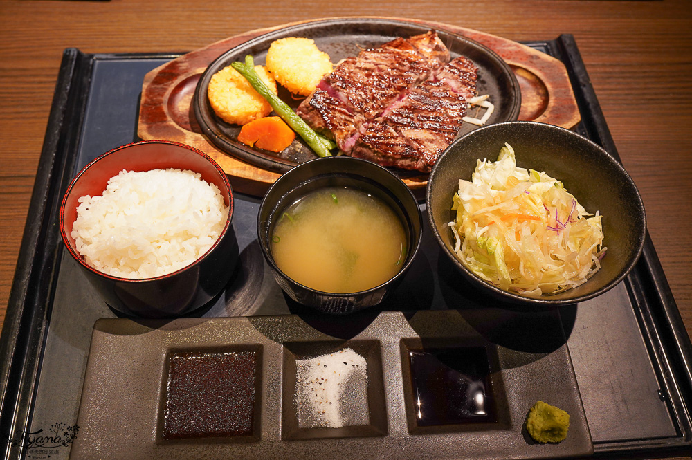 福岡美食。鹿兒島黑牛 泰元牛排｜Beef 泰元：博多運河城美食街鹿兒島黑毛和牛牛排 @緹雅瑪 美食旅遊趣