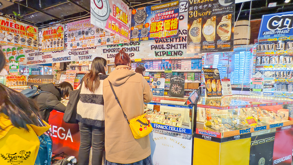 唐吉訶德 道頓堀店｜大阪道頓堀摩天輪店，大阪經典人氣百貨藥妝購物店，93折電子折扣券 @緹雅瑪 美食旅遊趣