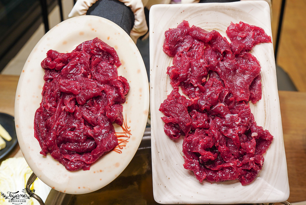 台南溫體牛肉火鍋「根牛肉火鍋」晚餐宵夜熱炒牛肉、牛肉湯、溫體牛肉火鍋，來台南就愛這一味！ @緹雅瑪 美食旅遊趣