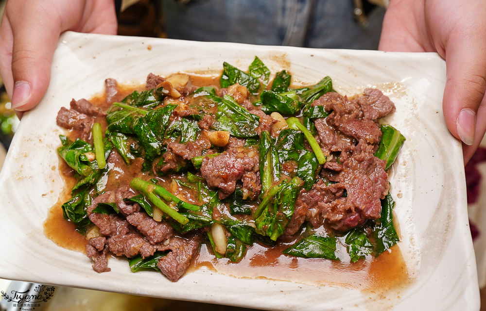 台南溫體牛肉火鍋「根牛肉火鍋」晚餐宵夜熱炒牛肉、牛肉湯、溫體牛肉火鍋，來台南就愛這一味！ @緹雅瑪 美食旅遊趣