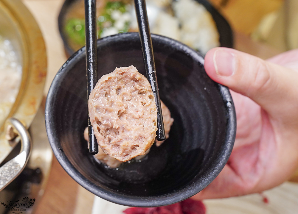 台南溫體牛肉火鍋「根牛肉火鍋」晚餐宵夜熱炒牛肉、牛肉湯、溫體牛肉火鍋，來台南就愛這一味！ @緹雅瑪 美食旅遊趣