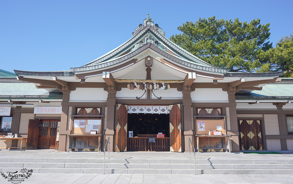 唐戶景點．龜山八幡宮｜龜山宮：日本最大花崗石鳥居，拍出海山一線美絕的河豚神宮 @緹雅瑪 美食旅遊趣