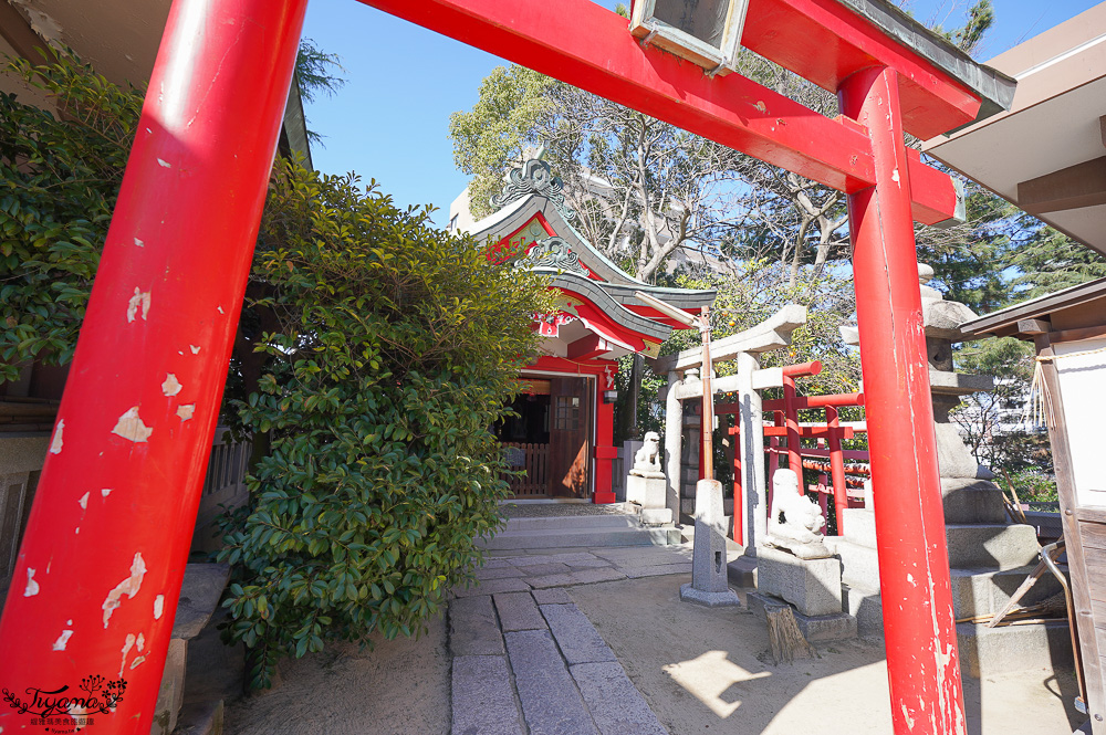 唐戶景點．龜山八幡宮｜龜山宮：日本最大花崗石鳥居，拍出海山一線美絕的河豚神宮 @緹雅瑪 美食旅遊趣