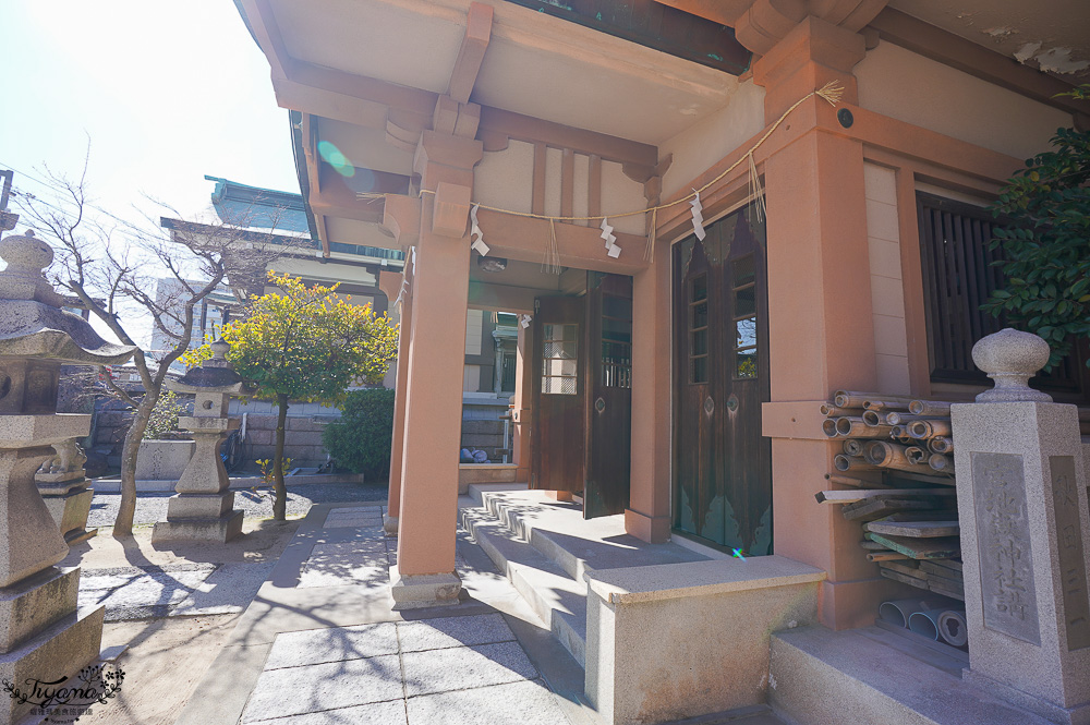 唐戶景點．龜山八幡宮｜龜山宮：日本最大花崗石鳥居，拍出海山一線美絕的河豚神宮 @緹雅瑪 美食旅遊趣