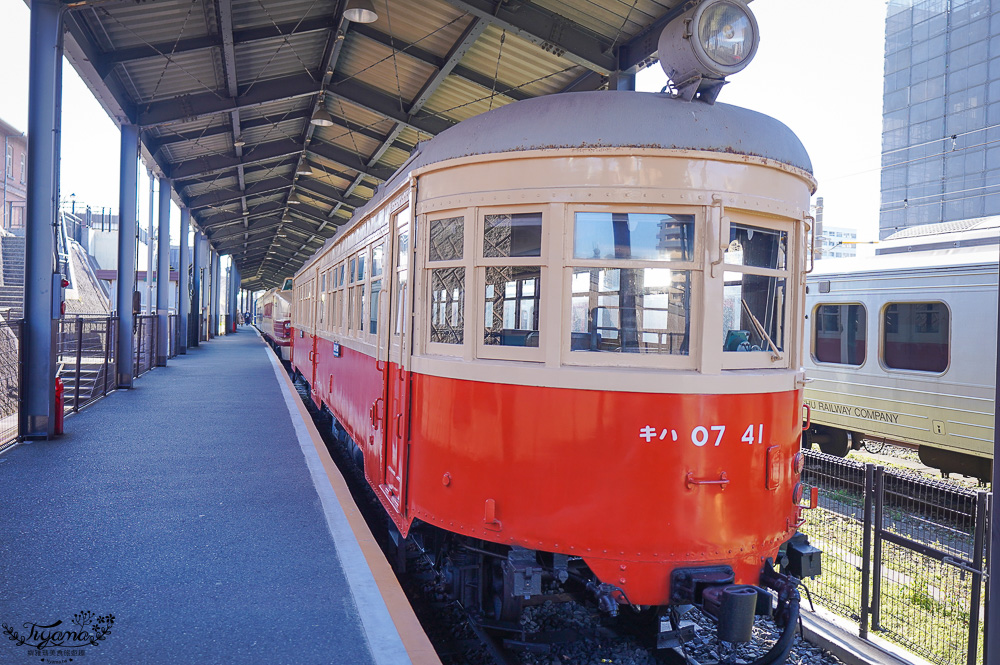 鐵道迷必遊「九州鐵道紀念館」明治時期紅磚復古建築，搭迷你鐵車電車體驗！ @緹雅瑪 美食旅遊趣