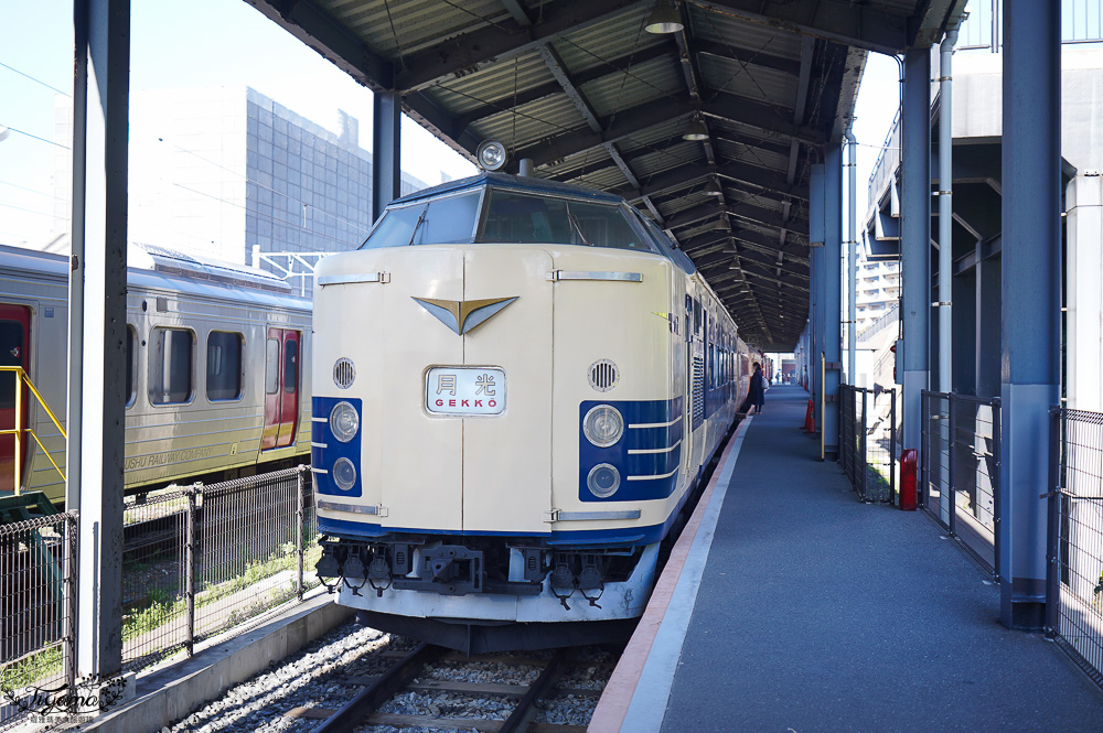 鐵道迷必遊「九州鐵道紀念館」明治時期紅磚復古建築，搭迷你鐵車電車體驗！ @緹雅瑪 美食旅遊趣