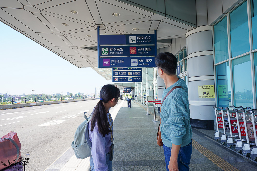 台灣機場接送推薦。旅步tripool，台南機場接送篇！台南到小港機場接送，讀者送300乘車金~超划算 @緹雅瑪 美食旅遊趣