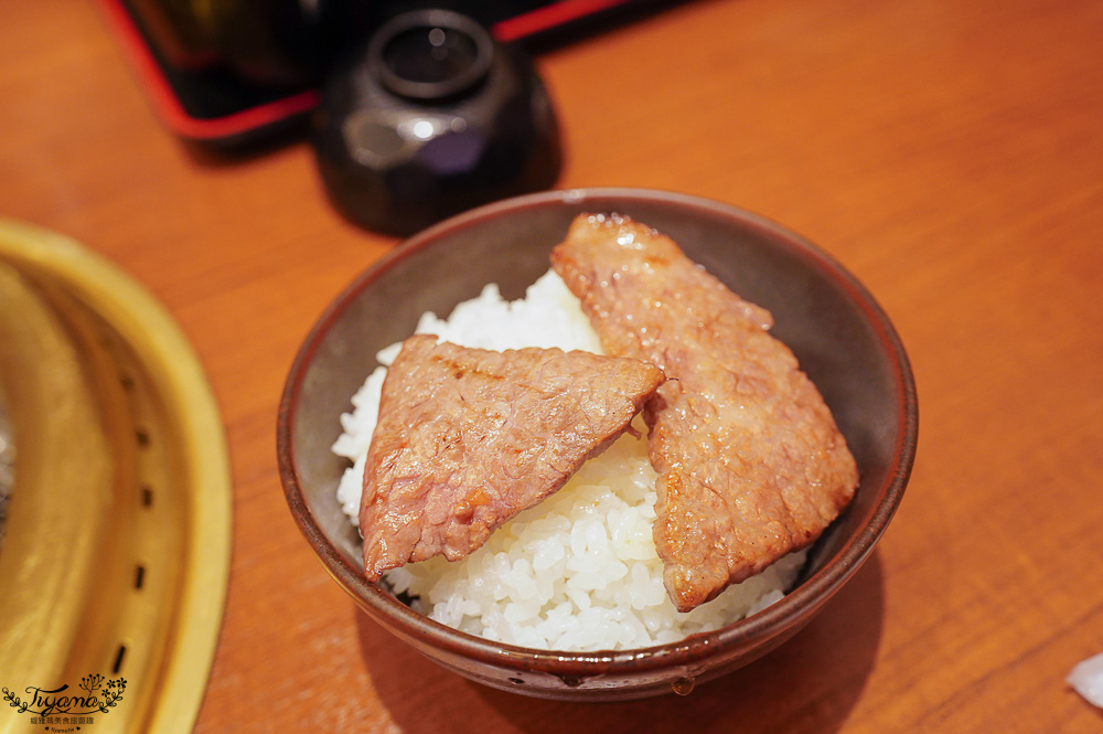 飛驒牛燒肉人氣店。味藏天國：超值午間燒肉套餐，營業前半小時就有人來排隊 @緹雅瑪 美食旅遊趣