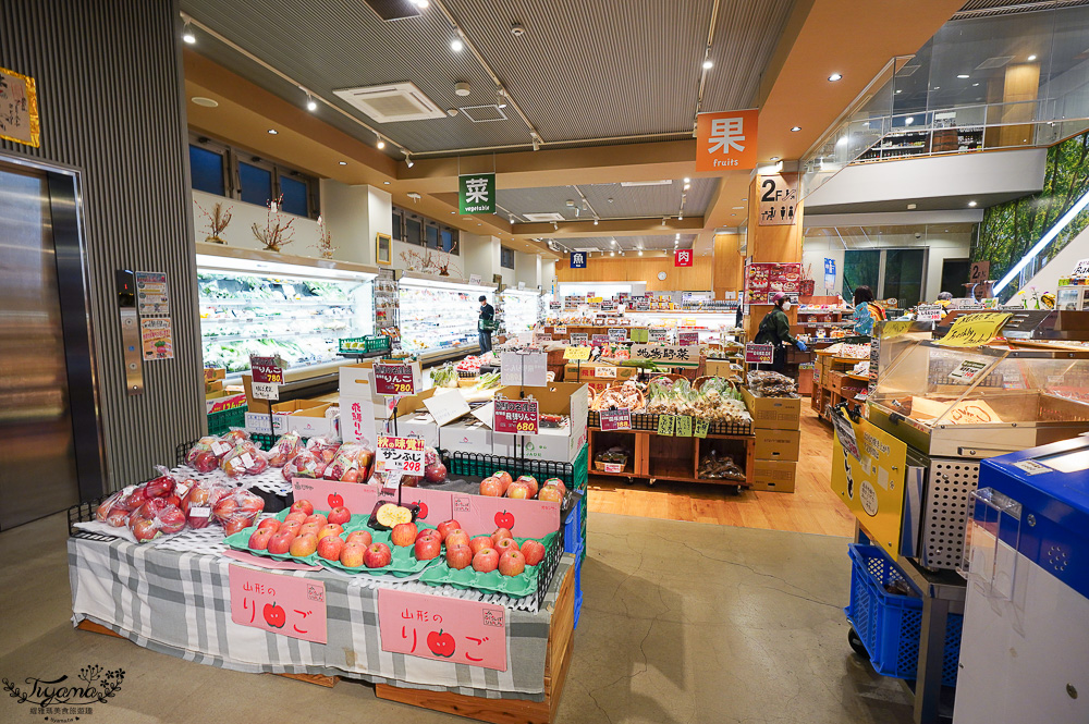 飛驒高山老街超市！Sato Family Store Kokubunji-ten，水果零食泡麵補給站 @緹雅瑪 美食旅遊趣