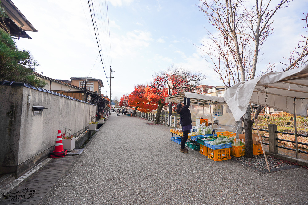 飛驒高山小京都必逛的「宮川朝市」朝市美食、新鮮水果，土產老店 @緹雅瑪 美食旅遊趣