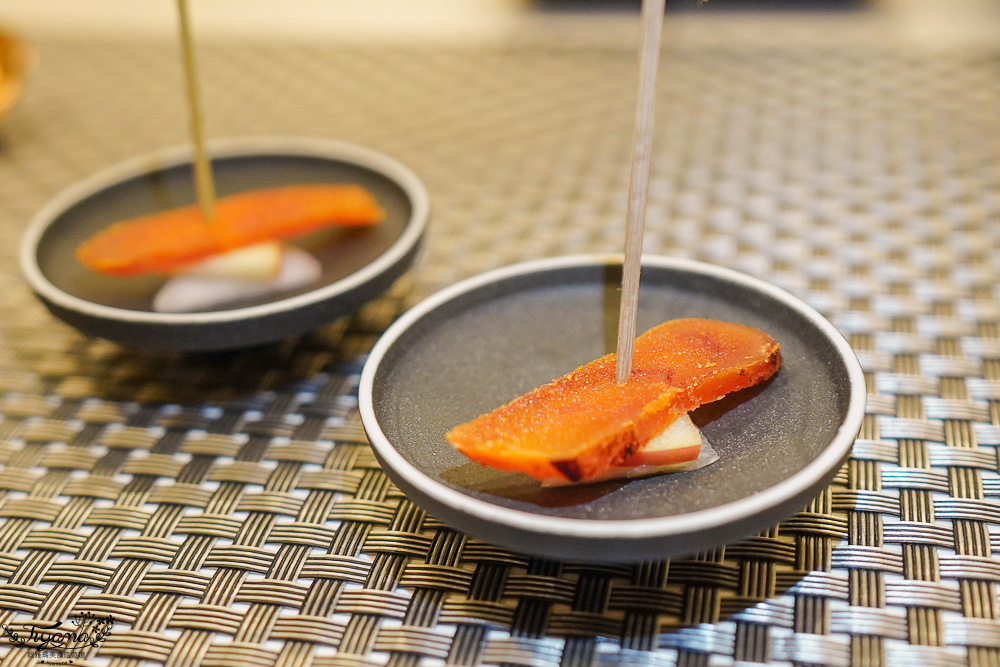 台南慶生聚餐｜明水然.樂台南中山店：Google 評論4.8高分，頂級無菜單鐵板燒！明水然 樂的用餐體驗，都是一場生活美學的愉快感受 @緹雅瑪 美食旅遊趣