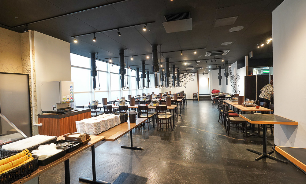 北海道三大螃蟹吃到飽「 伝 Den-JAPANESE BUFFET DINING」，螃蟹.海鮮.肉品.壽司.軟性飲料任你吃，BBQ、涮涮鍋二選一，KKday加碼90分鐘 @緹雅瑪 美食旅遊趣