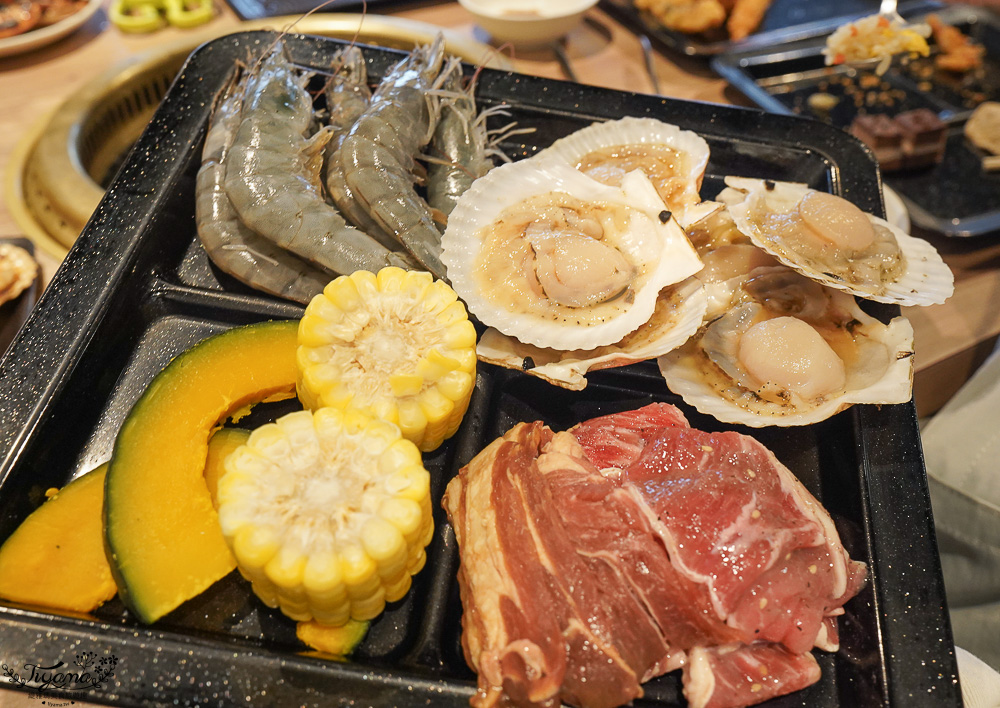 北海道三大螃蟹吃到飽「 伝 Den-JAPANESE BUFFET DINING」,螃蟹.海鮮.肉品.壽司.軟性飲料任你吃,BBQ、涮涮鍋二選一,KKday加碼90分鐘 @緹雅瑪 美食旅遊趣 北海道三大螃蟹吃到飽「 伝 Den-JAPANESE BUFFET DINING」,螃蟹.海鮮.肉品.壽司.軟性飲料任你吃,BBQ、涮涮鍋二選一,KKday加碼90分鐘 @緹雅瑪 美食旅遊趣