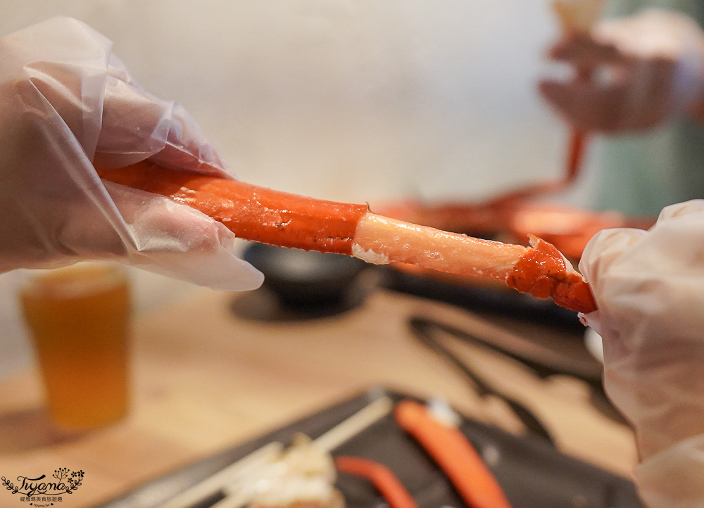 北海道三大螃蟹吃到飽「 伝 Den-JAPANESE BUFFET DINING」，螃蟹.海鮮.肉品.壽司.軟性飲料任你吃，BBQ、涮涮鍋二選一，KKday加碼90分鐘 @緹雅瑪 美食旅遊趣