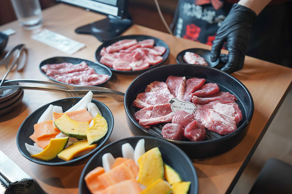 成吉思汗烤肉｜成吉思汗大黑屋 旭川店：成吉思汗大黑屋創始店，美味平價烤羊肉 @緹雅瑪 美食旅遊趣