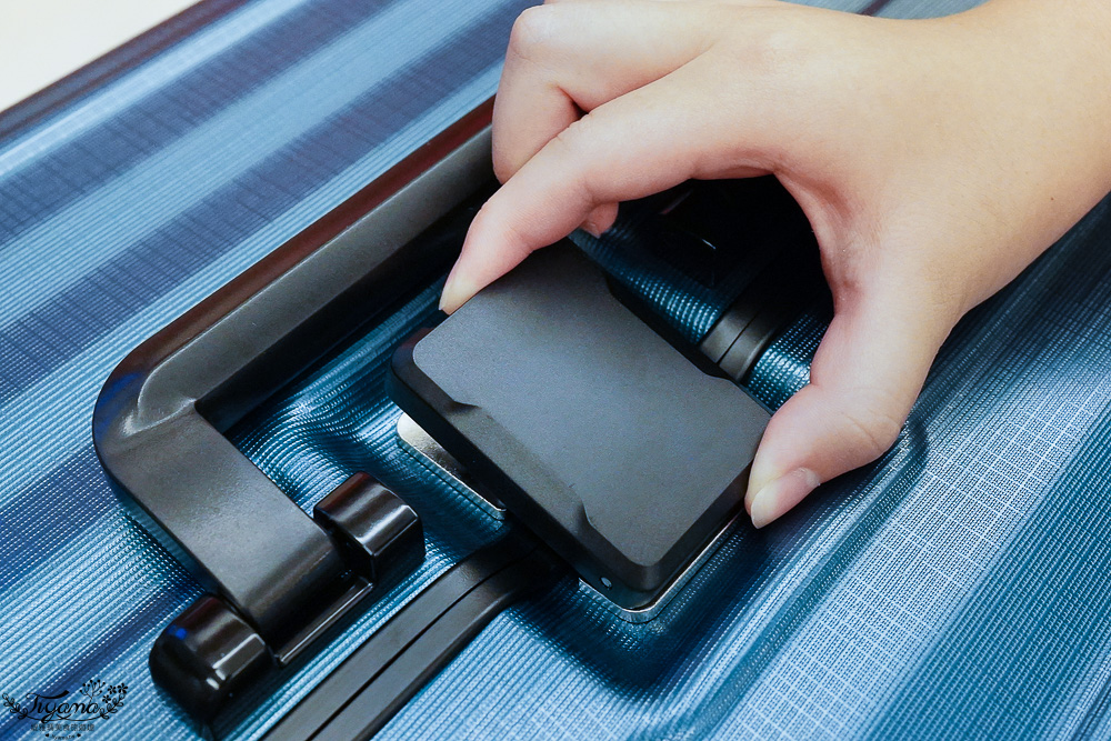 台灣行李箱推薦｜Arowana亞諾納 台灣設計品牌：31吋極致美學運動鋁框行李箱｜29吋前開式/側開式 避震輪河馬行李箱｜走出你的旅行品味 @緹雅瑪 美食旅遊趣