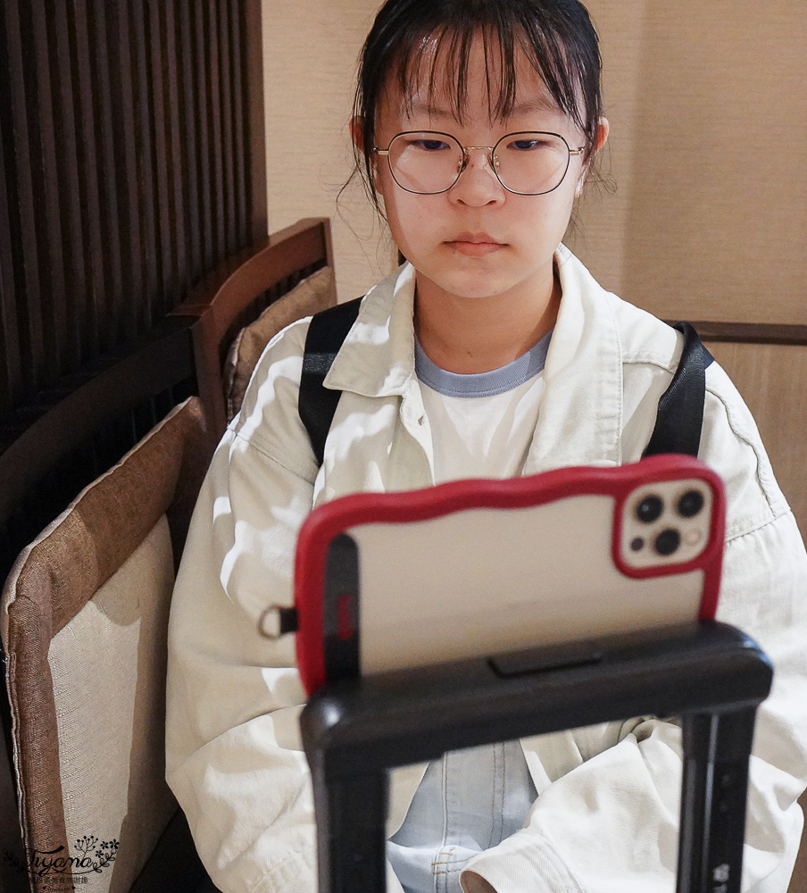 台灣行李箱推薦|Arowana亞諾納 台灣設計品牌:31吋極致美學運動鋁框行李箱|29吋前開式/側開式 避震輪河馬行李箱|走出你的旅行品味 @緹雅瑪 美食旅遊趣 台灣行李箱推薦|Arowana亞諾納 台灣設計品牌:31吋極致美學運動鋁框行李箱|29吋前開式/側開式 避震輪河馬行李箱|走出你的旅行品味 @緹雅瑪 美食旅遊趣