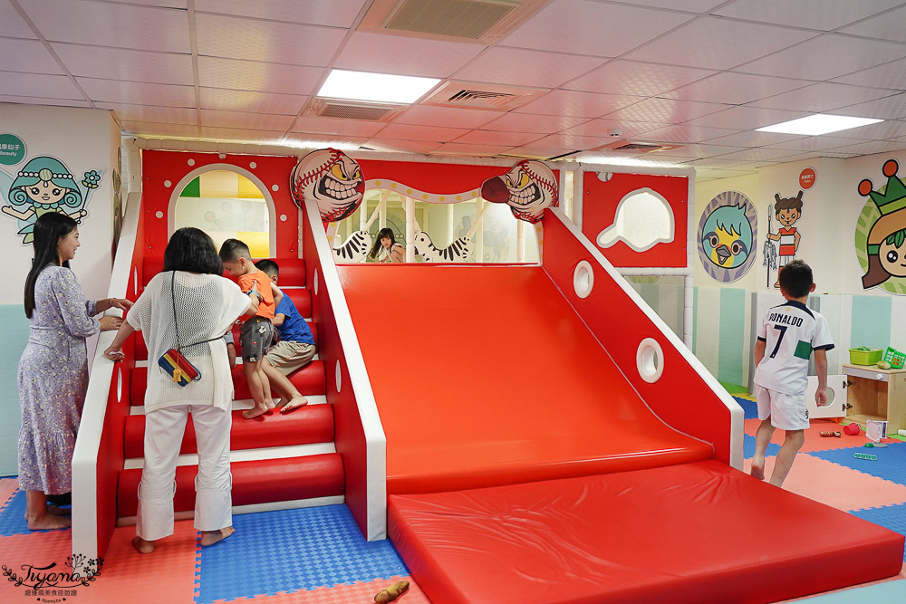 新北住宿度假村推薦「大板根森林溫泉酒店」2025全新觀景溫泉別墅｜恐龍森林夏令營｜古生物實驗室｜太子西餐廳自助餐｜麗宴中餐廳 @緹雅瑪 美食旅遊趣