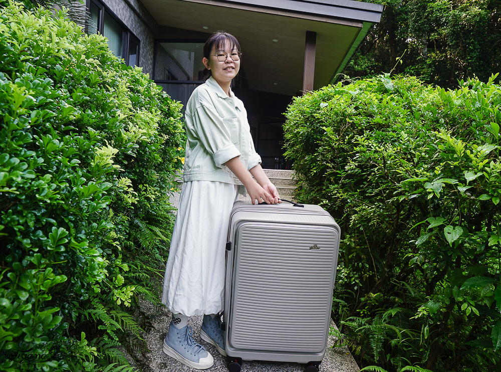 台灣行李箱推薦｜Arowana亞諾納 台灣設計品牌：31吋極致美學運動鋁框行李箱｜29吋前開式/側開式 避震輪河馬行李箱｜走出你的旅行品味 @緹雅瑪 美食旅遊趣