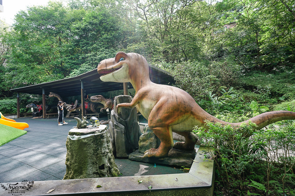 新北住宿度假村推薦「大板根森林溫泉酒店」2025全新觀景溫泉別墅｜恐龍森林夏令營｜古生物實驗室｜太子西餐廳自助餐｜麗宴中餐廳 @緹雅瑪 美食旅遊趣