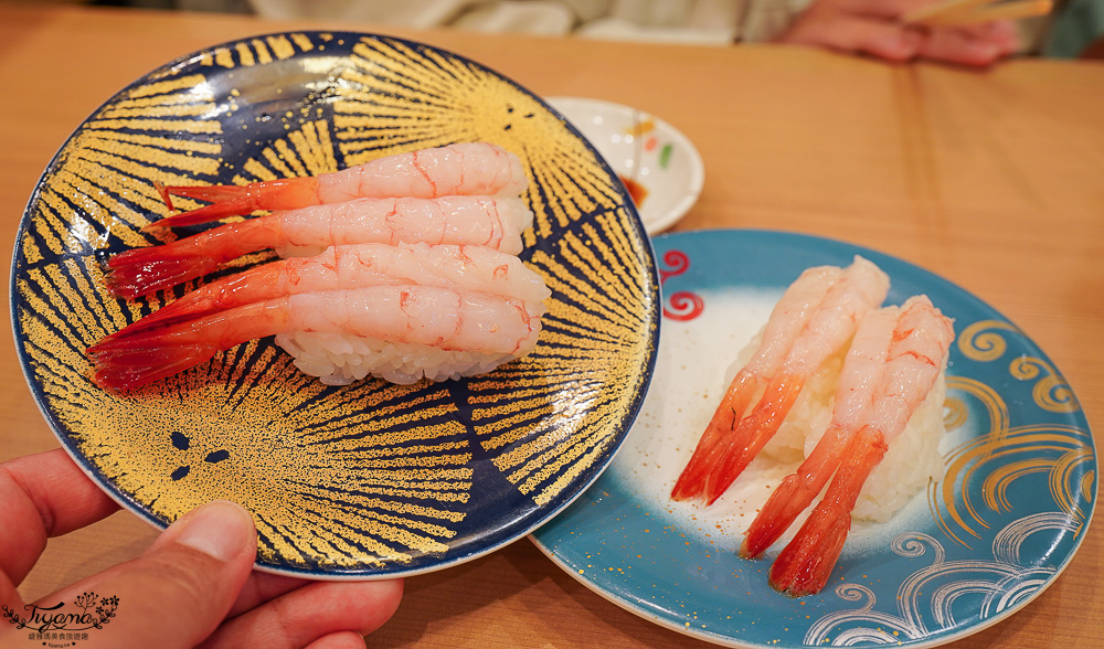 北海道人氣「迴轉壽司 Toriton 清田店」在地人氣迴轉壽司名店！！高CP值~ @緹雅瑪 美食旅遊趣