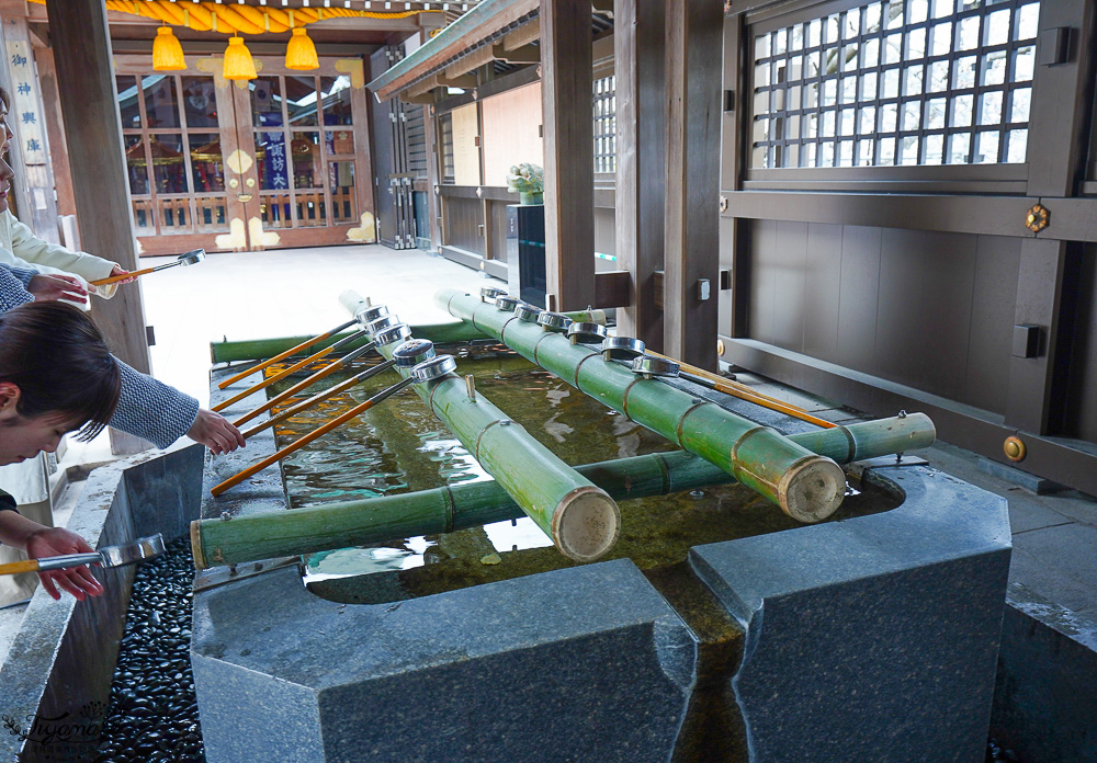 長崎諏訪神社｜長崎人氣神社「鎮西大社 諏訪神社」：避邪、尋覓愛情(月老)、洗錢神社，旁邊還有長崎公園免費動物園 @緹雅瑪 美食旅遊趣
