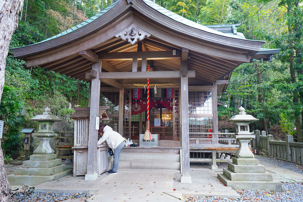 長崎諏訪神社｜長崎人氣神社「鎮西大社 諏訪神社」：避邪、尋覓愛情(月老)、洗錢神社，旁邊還有長崎公園免費動物園 @緹雅瑪 美食旅遊趣